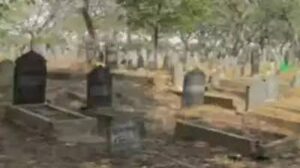मोहनलालगंज में कब्रों से छेड़छाड़ का मामला, क्षेत्र में बढ़ी संवेदनशीलता