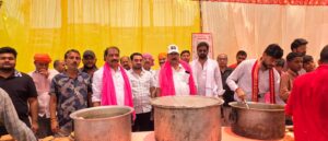श्रद्धा और सेवा भाव के साथ मनाई गई बागेश्वर द्विवेदी की पांचवीं पुण्यतिथि, भंडारे में उमड़ी भीड़
