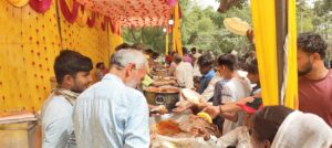 गंगा दशहरा पर प्राचीन हनुमान मंदिर में भंडारा, श्रद्धालुओं की उमड़ी भीड़