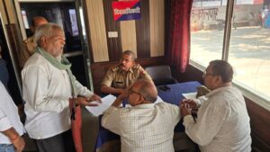 थाना समाधान दिवस में राजस्व अधिकारियों की गैरमौजूदगी पर उठे सवाल, फरियादी निराश लौटे