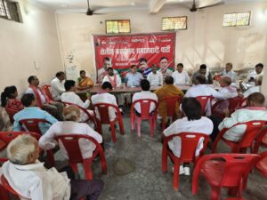 2027 विधानसभा चुनाव की तैयारियों में जुटी सपा, हर बूथ पर 10 नए मतदाता जोड़ने का लक्ष्य