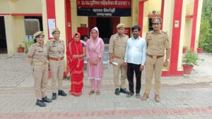 मृत भाई को शादीशुदा दिखाकर पैतृक जमीन बेचने का आरोप, तीन गिरफ्तार