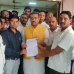 20 साल की सेवा, मानदेय सिर्फ ₹7,788; रोजगार सेवकों ने उठाई आवाज