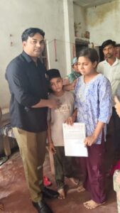 SBN इंटर कॉलेज की पड़ी पहल, पिता की मौत के बाद बच्चों की पढ़ाई के लिए बढ़ाया मदद का हाथ