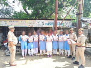 निगोहां: मिशन शक्ति अभियान, छात्राओं को महिला सुरक्षा के प्रति किया जागरूक