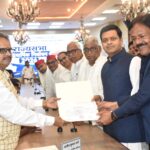 धनराज परिमल नाथवानी ने प्राप्त किया राज्यसभा निर्वाचन प्रमाण पत्र