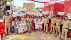 बाल विवाह और साइबर ठगी के खिलाफ नगराम पुलिस ने चलाया जागरूकता अभियान